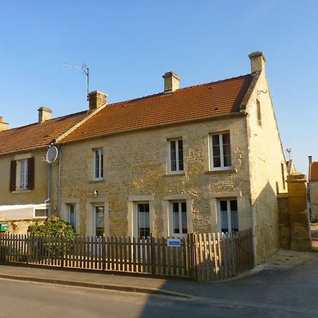 Maison Ancienne Entierement Renovee Pour 5 Personnes Beny-sur-Mer Rum bild